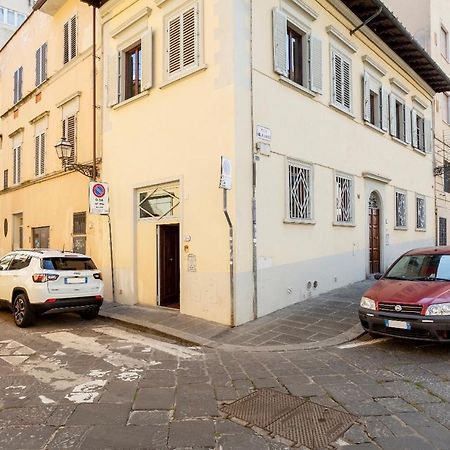 Cozy Classic Italian House Near Santa Croce, On The Lungarno Apartment Firenze Bagian luar foto