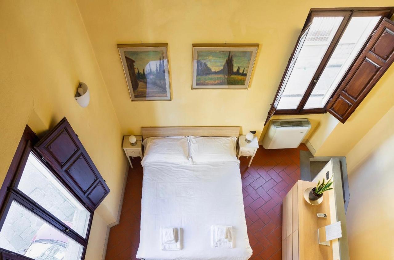 Cozy Classic Italian House Near Santa Croce, On The Lungarno Apartment Firenze Bagian luar foto