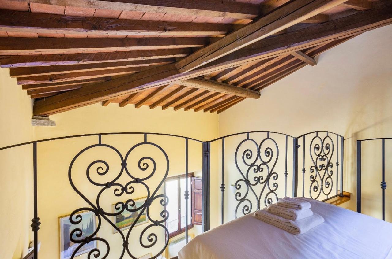 Cozy Classic Italian House Near Santa Croce, On The Lungarno Apartment Firenze Bagian luar foto