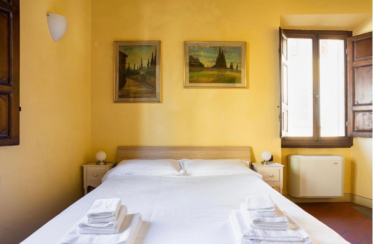 Cozy Classic Italian House Near Santa Croce, On The Lungarno Apartment Firenze Bagian luar foto